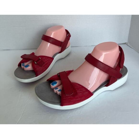 TRAQ by Alegria Qali Red Adjustable Straps Smart Walking Comfort Sandals Sz 10.5 - Picture 1 of 10